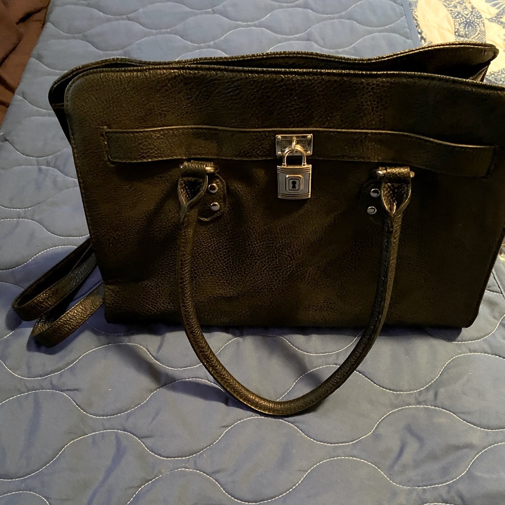 Black Purse